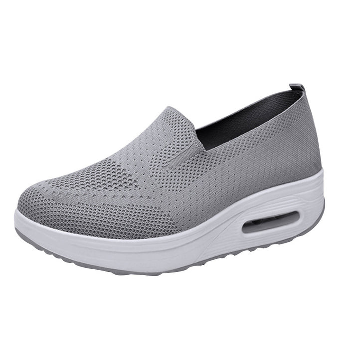 Femme Stretch Slip-On Sneakers Stilla