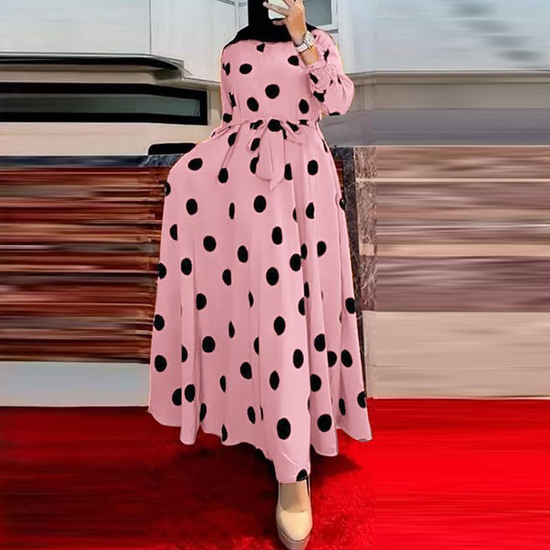 Dame maxikjole med legesygt polka-dot mønster og taljebælte Stilla