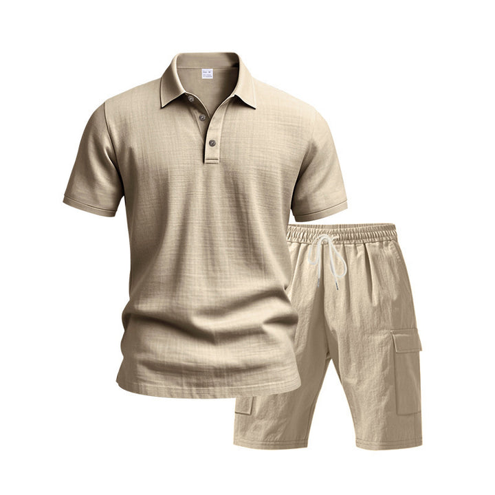 Herrer stilfuld polo skjorte med komfortable cargo shorts Stilla