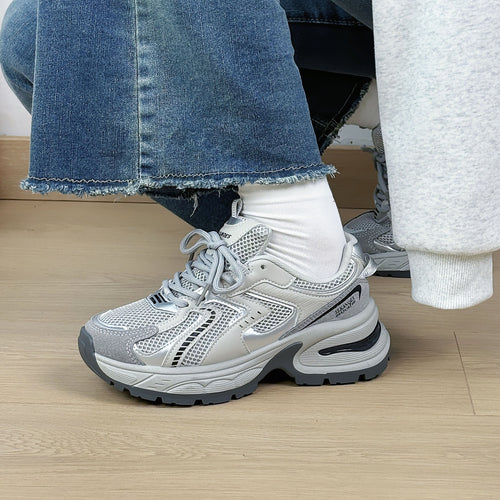 Dame Åndbare Sneakers med stødabsorberende mellemsål og sporty design Stilla