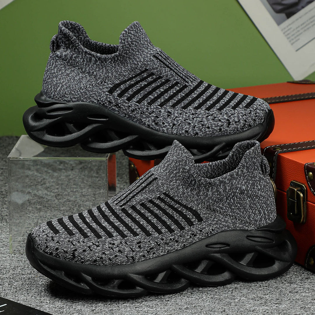 Damer Let strik-sneakers med innovativ dæmpningsteknologi Stilla