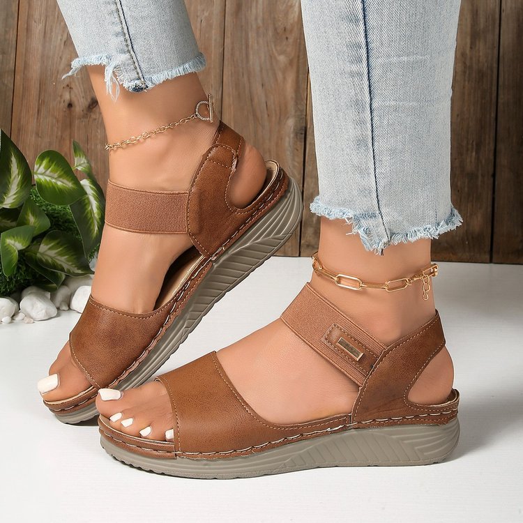 Dame Kompakte Sandaler med justerbar rem og ergonomisk sål Stilla
