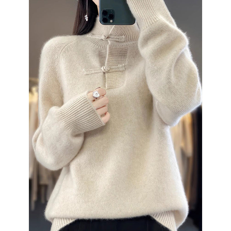 Dame hyggelig rullekrave sweater med ribstruktur og dekorative knapdetaljer Stilla
