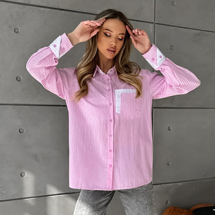 Dame skjorte med dekorative striber og oversized pasform Stilla