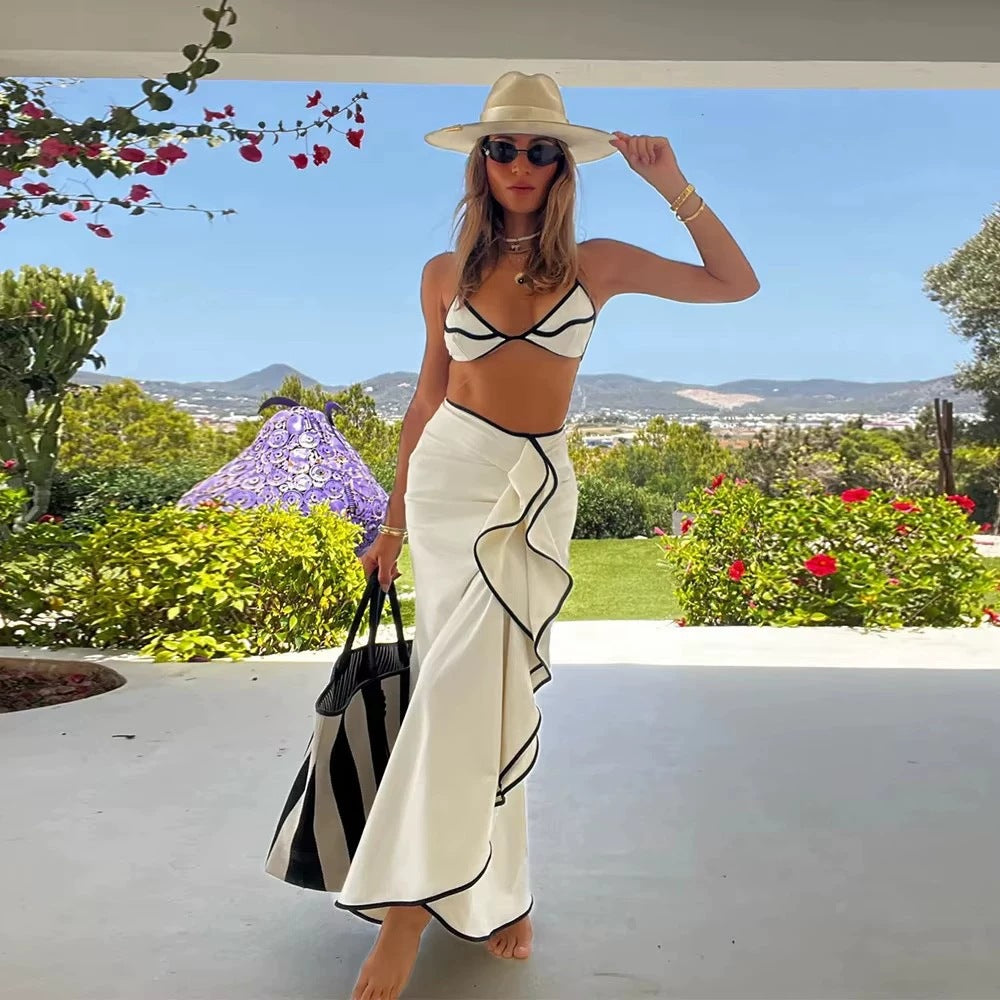 Damebikini med kontrasterende ruffle-detaljer og asymmetrisk snit Stilla