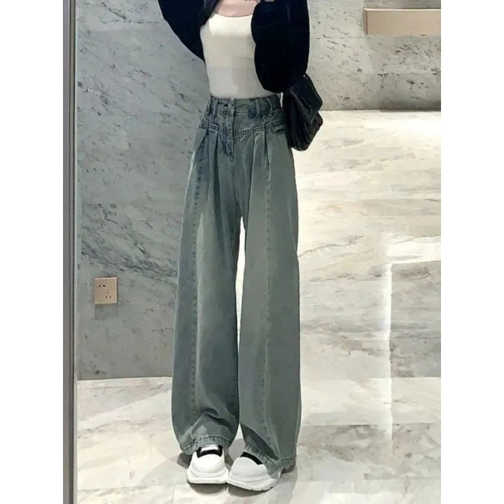 Kvinders bredslidte højtaljede jeans med elegant bæltedesign Stilla