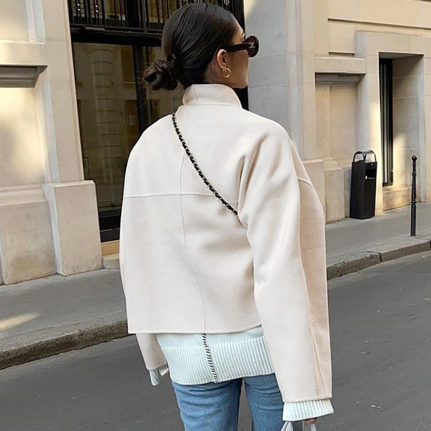 Dame Oversized Uldjakke med afslappet stil og elegant kraveføring Stilla
