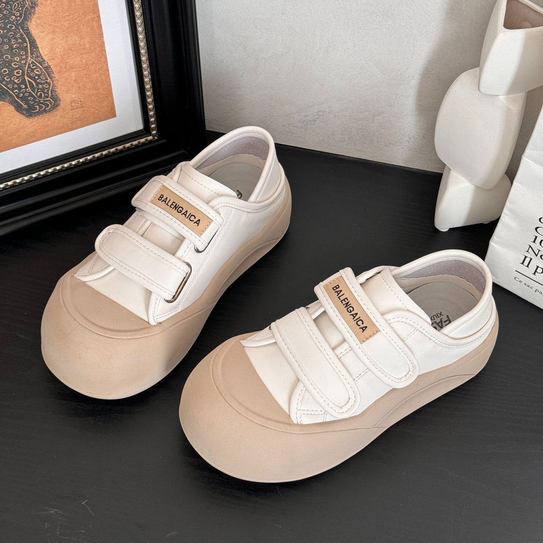 Dame Sneakers i stilfuldt design med velcro og komfortabel sål Stilla