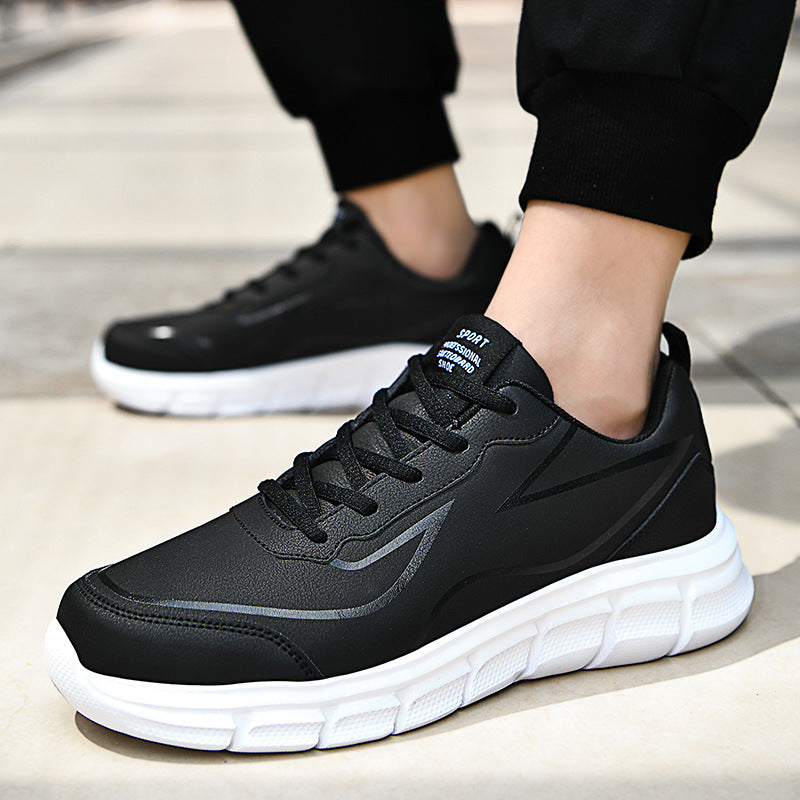 Herrer nan moderne City-Comfort sneakers med segmenteret dæmpningssål, ergonomisk memory-indersål og polstret hælkant Skovae