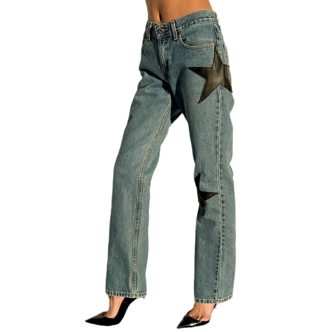 Kvindernes fashionable jeans med iøjnefaldende stjerneapplikationer Stilla