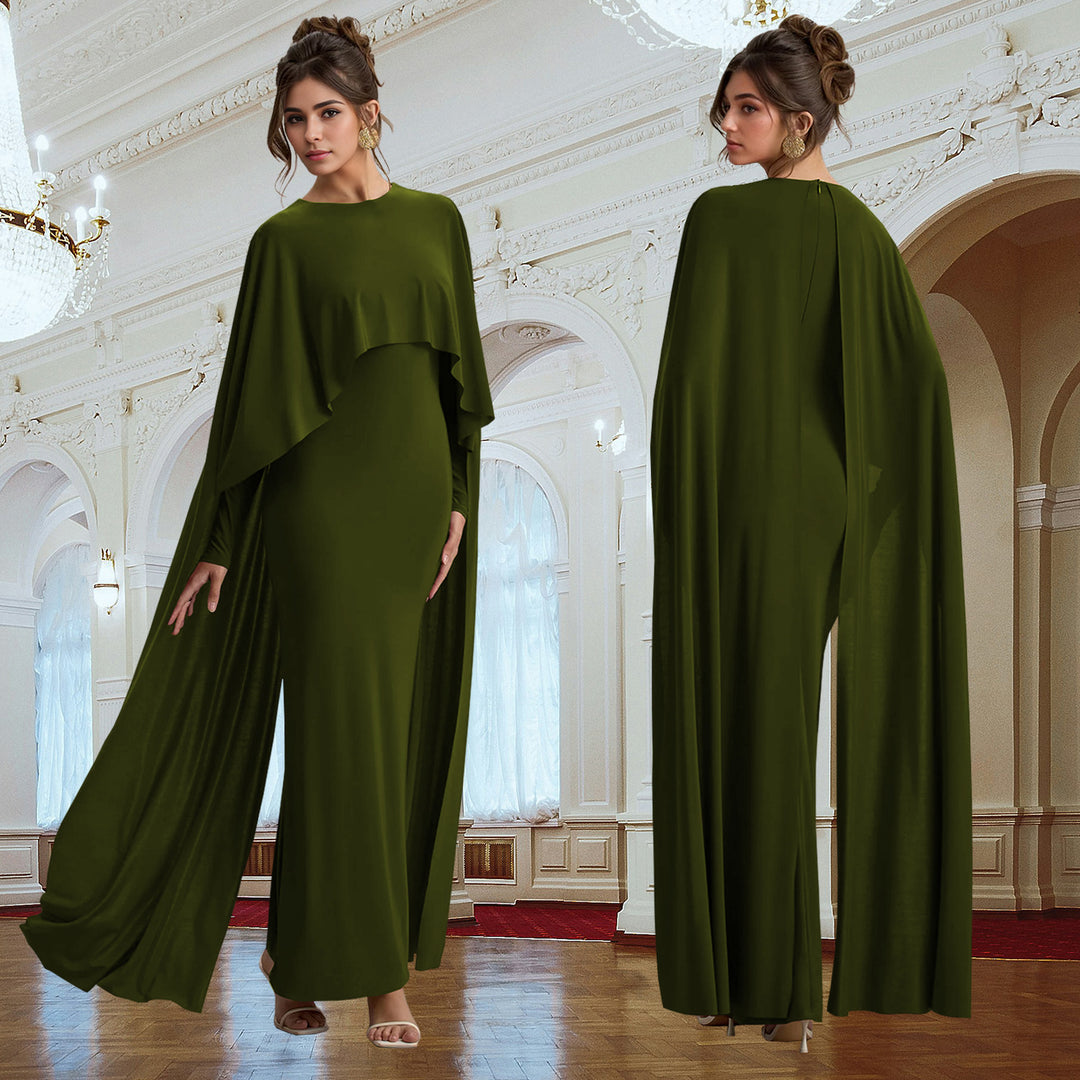 Dame elegant maxikjole med flydende capesnit og langærmet design Stilla
