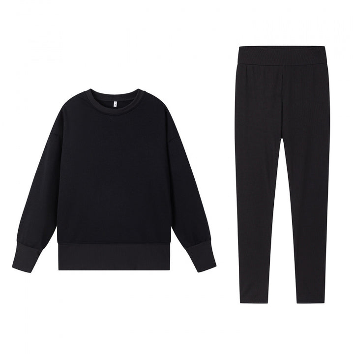 Damer hyggeligt sports sæt med løstsiddende sweatshirt og tætsiddende leggings Stilla