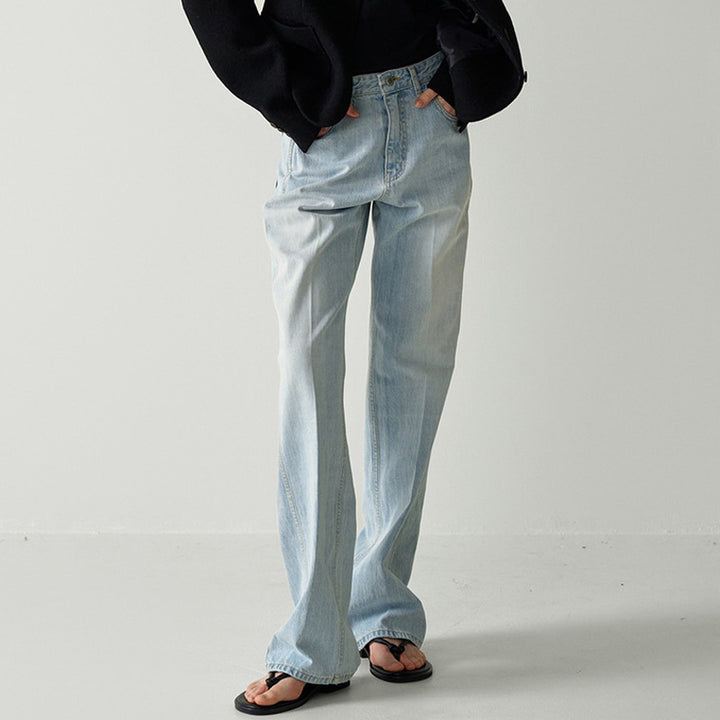 Dame Bredskårne jeans med moderne vask og afslappet snit Stilla