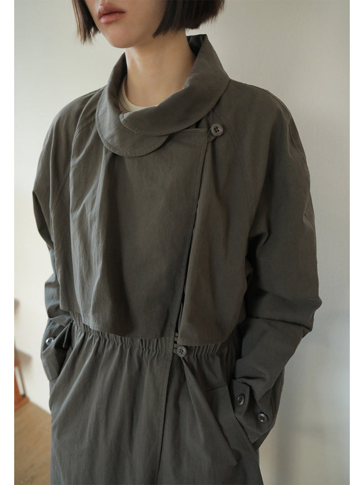 Dame elegant trenchcoat med høj hals og praktiske lommer Stilla