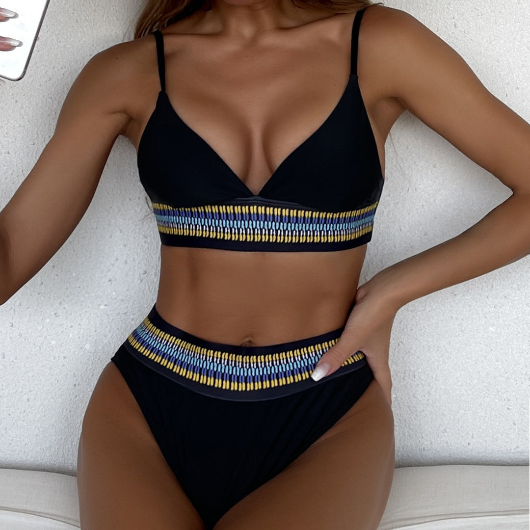 Dame Højtaljet Bikini med farverig Jacquard-bånd Skovae