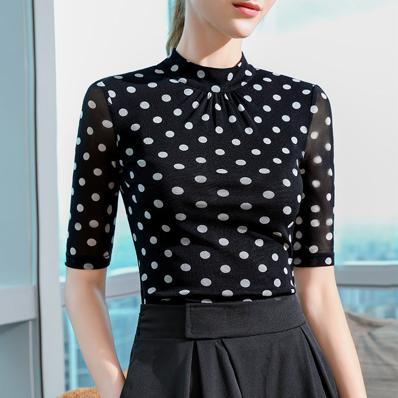 Dame top med transparente ærmer og polka prikket design Stilla
