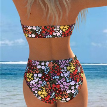 Dame bikini sæt med slidstærk bandeau top og højt skårne badebukser Skovae