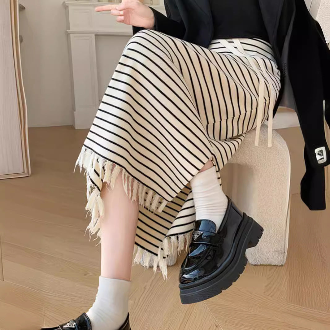 Kvinders afslappede sweater med print og moderigtigt kantdesign Stilla