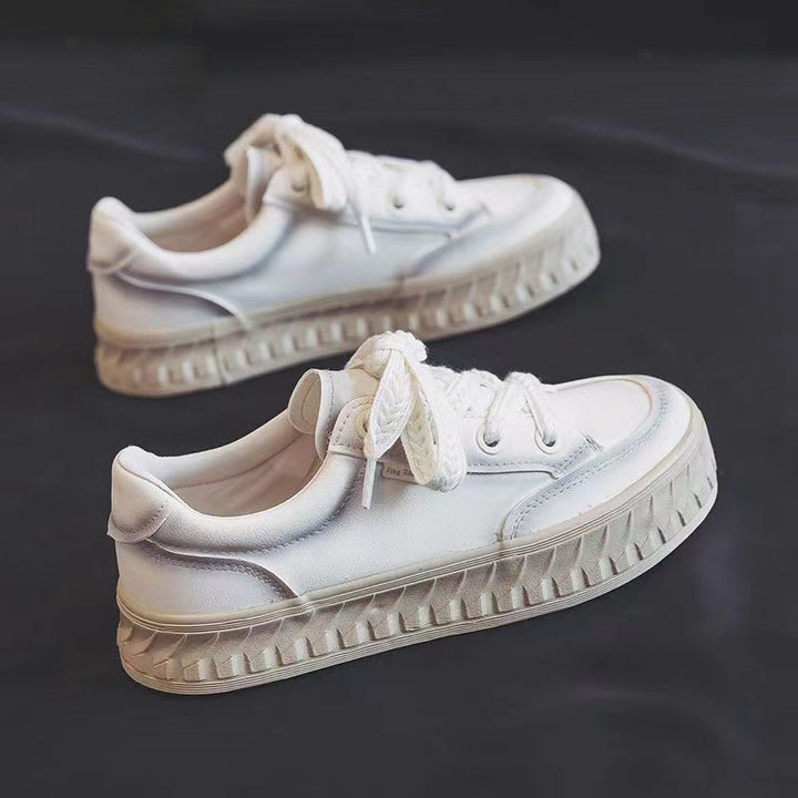 Dame sneakers i trendy chunky-stil Stilla