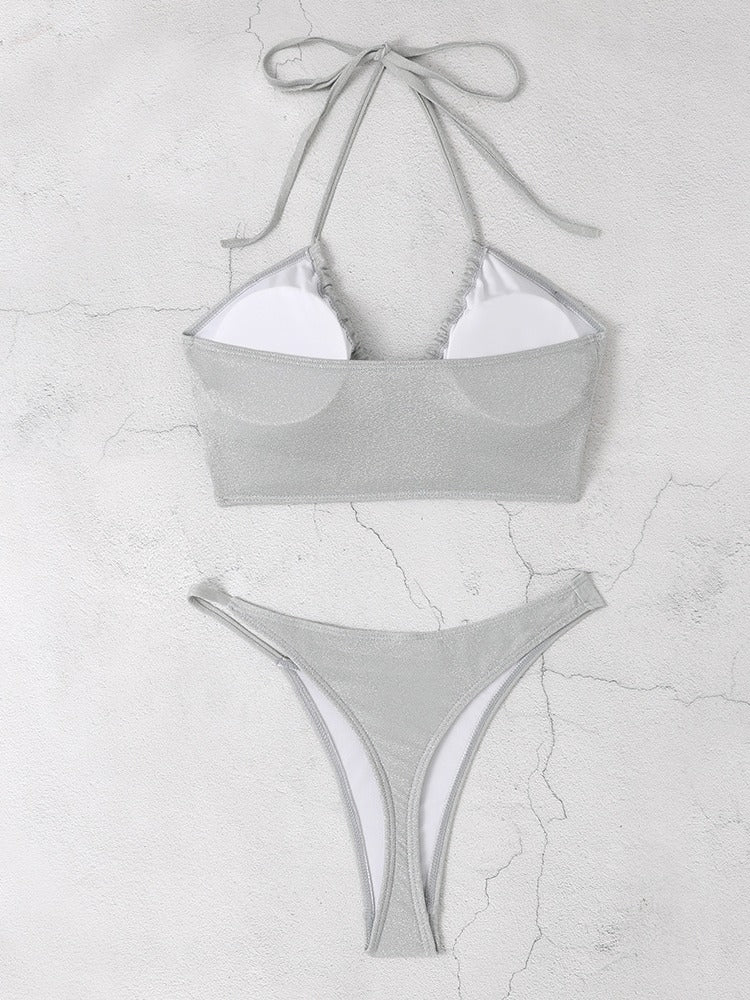 Dame Bikini-sæt med elegant flæsedesign og justerbare stropper Stilla
