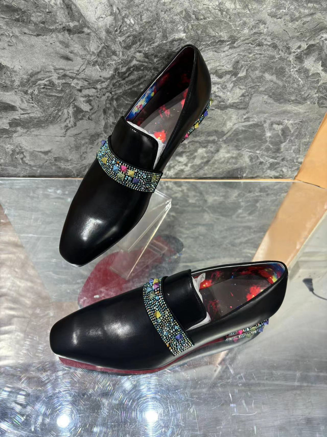 Femme dekorative Slipper med perleaccent Stilla