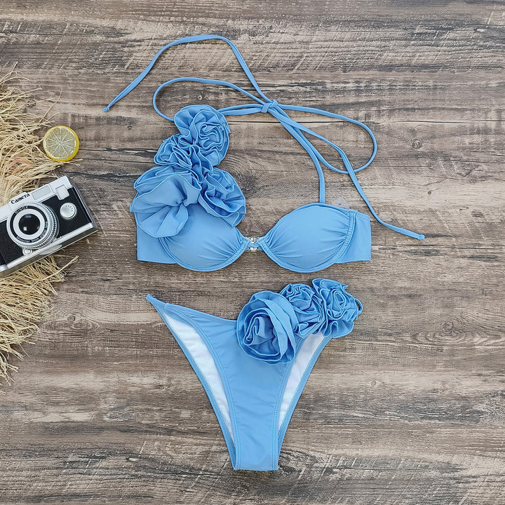 Dame bikini-sæt med florale applikationer og justerbare stropper Stilla