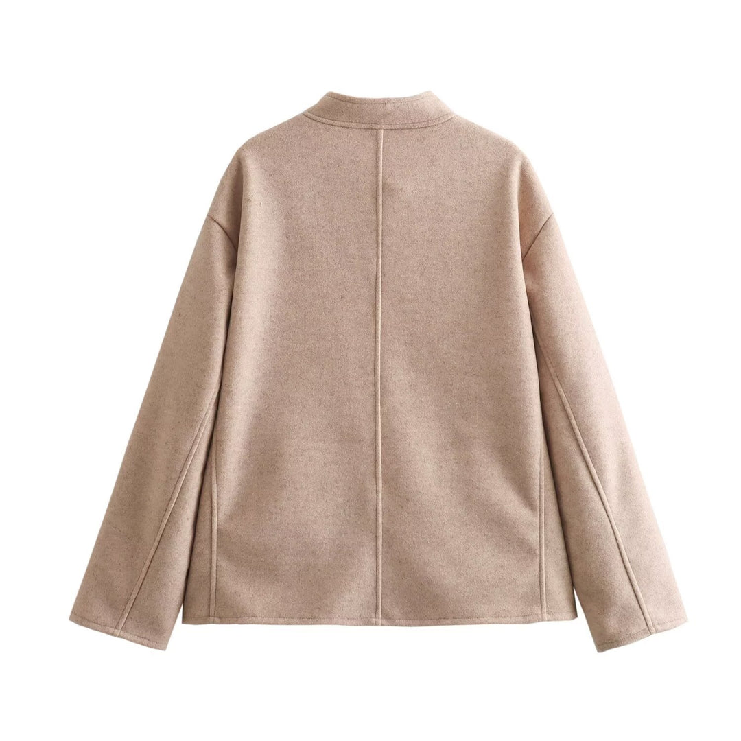 Kvinders overgangsjakke i et moderne oversized snit med praktiske lommer Stilla