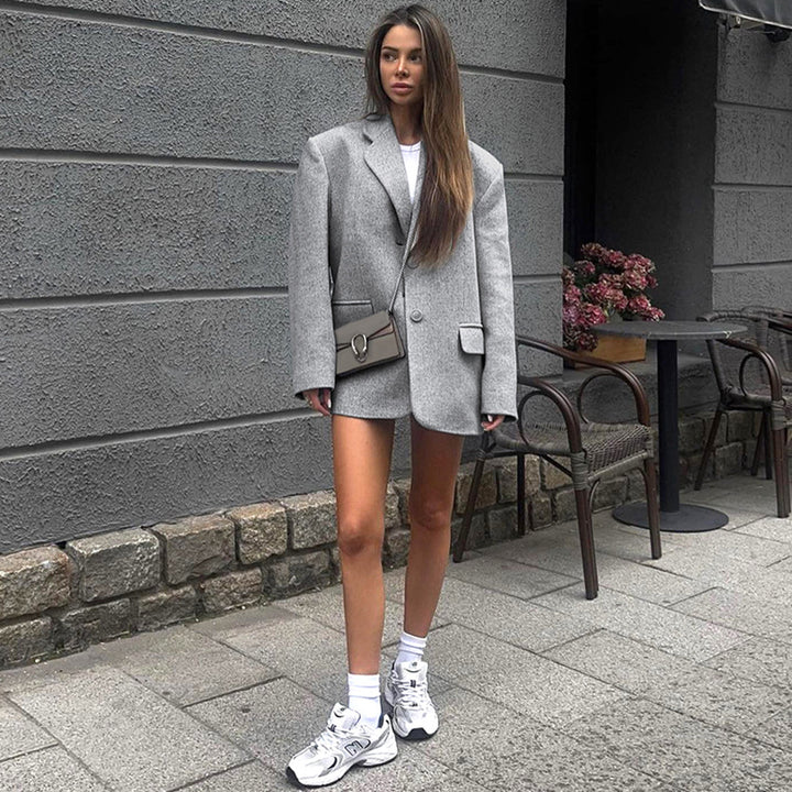 Dame Oversized Blazerjakke i uldblanding med elegant snit Stilla