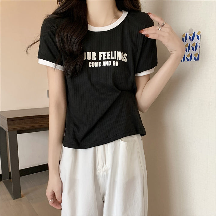 Femme Relaxed Fit Grafik T-Shirt med ribbet tekstur Stilla