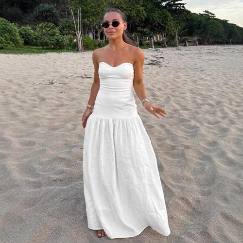 Dame Maxi-kjole med off-shoulder design og flydende søm Stilla