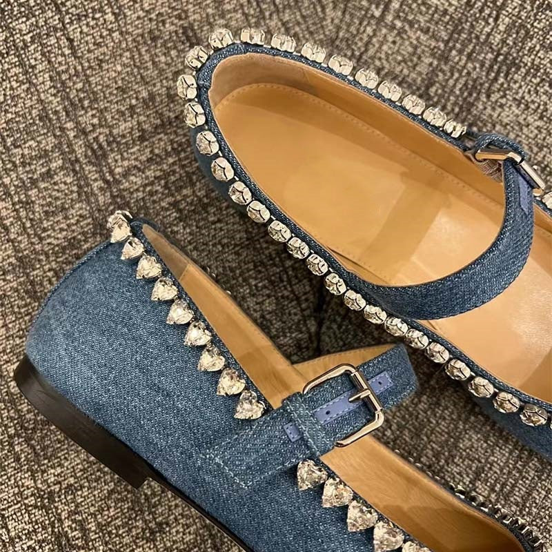Femme dekorerede Mary Jane ballerinaer med rhinestones Stilla