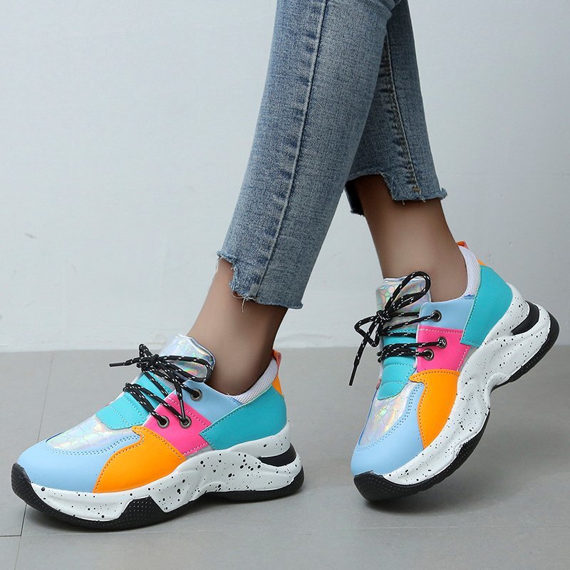 Dame Komfortable og stilfulde sneakers i dyremønster-design Stilla