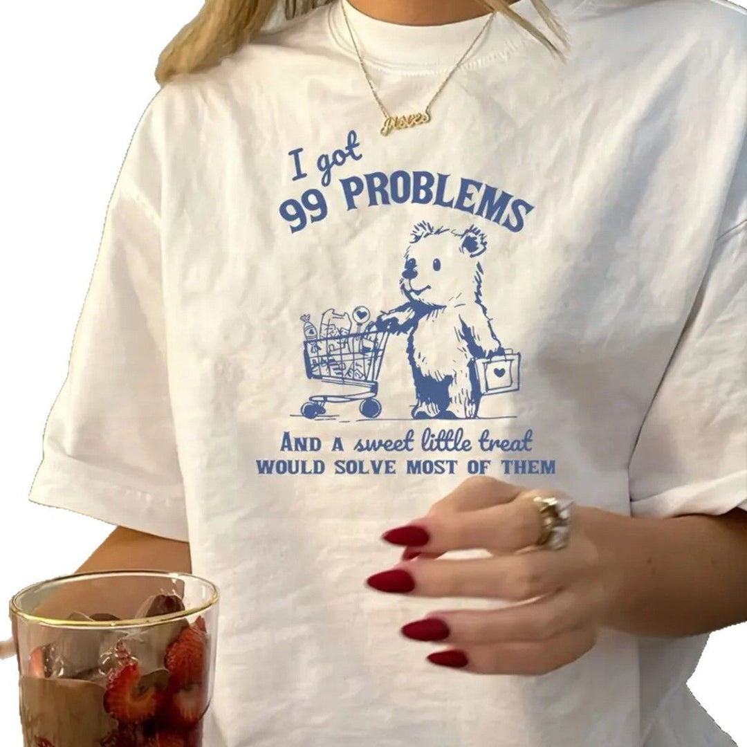 Dame T-shirt med humoristisk bjørnemotiv og kreativ tekst Stilla