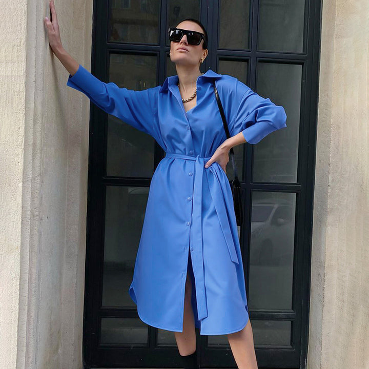 Dame skjortekjole med taljerbart bælte og sidelæg Stilla