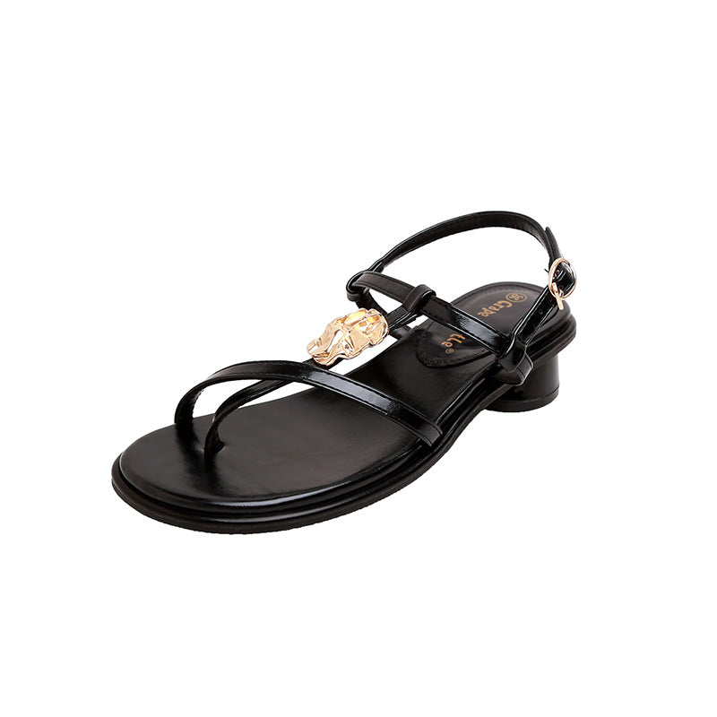 Dame sandaler med elegant design og dekorativ metalspænde Stilla