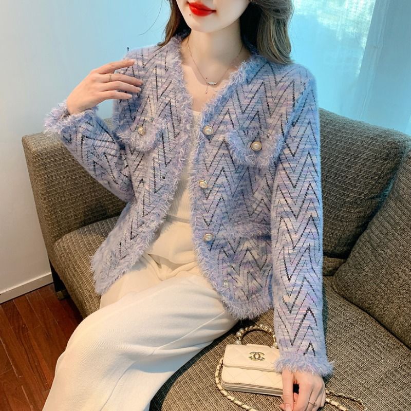 Kvinders fashionable cardigan med chic zigzag mønster og elegante knapdetaljer Stilla