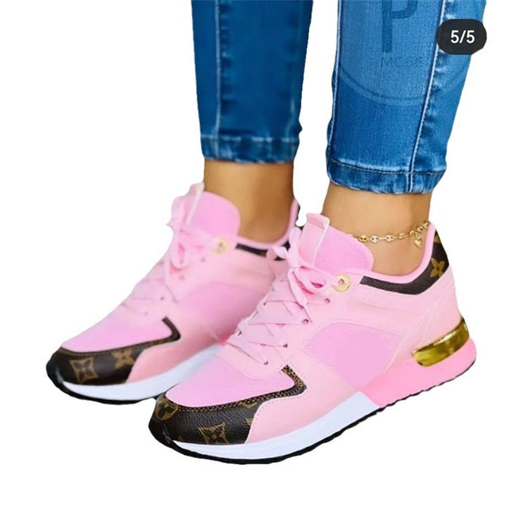 Dame sporty sneakers med moderigtige accenter og høj kvalitet sål Stilla