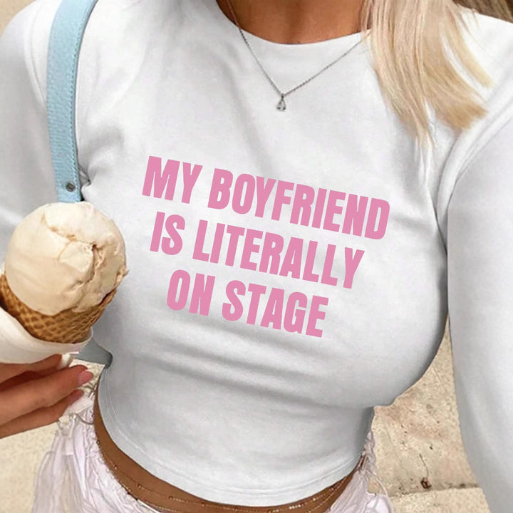 Dame Crop-T-Shirt med kreativt øjenmotiv og tourtryk Skovae