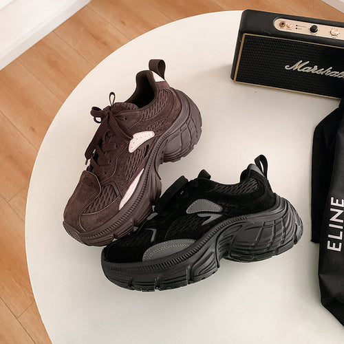 Dame mode Chunky Sneakers med åndbart mesh-overmateriale og robust profil Stilla