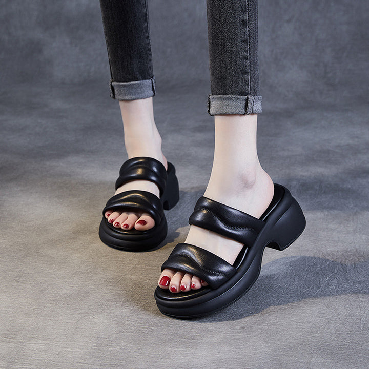 Dame Chunky Plateau Slide Sandaler med Polstring og stilfulde Remme Stilla