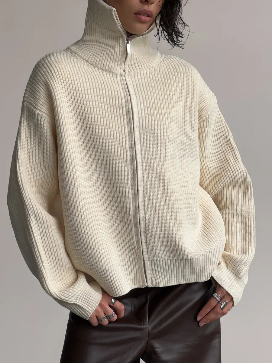 Kvinders fashionable chunky striktrøje med høj krave og fuld lynlås Stilla