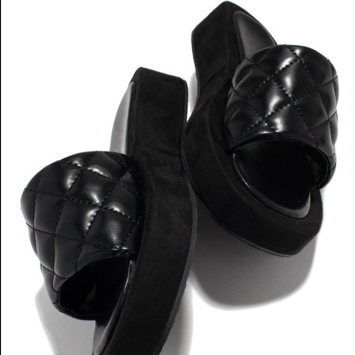 Dame Clogsandaler med moderne quiltet mønster og behagelig sål Stilla