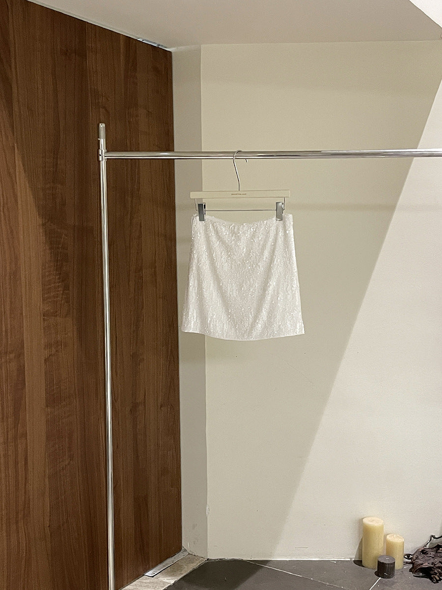 Dame glitrende mini nederdel med elastisk talje og trendy design Stilla