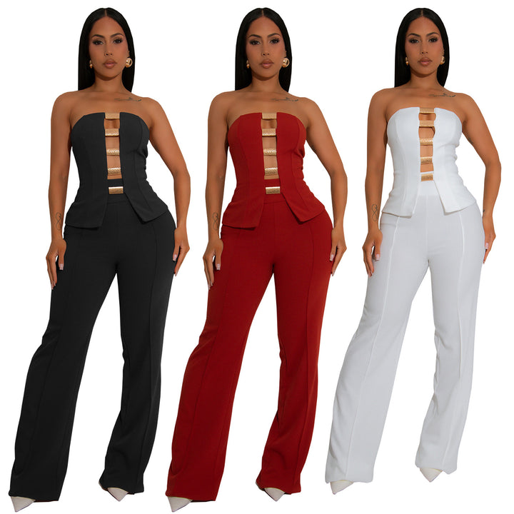 Dame strapless jumpsuit med dekorativ udskæring og tætsiddende snit Stilla