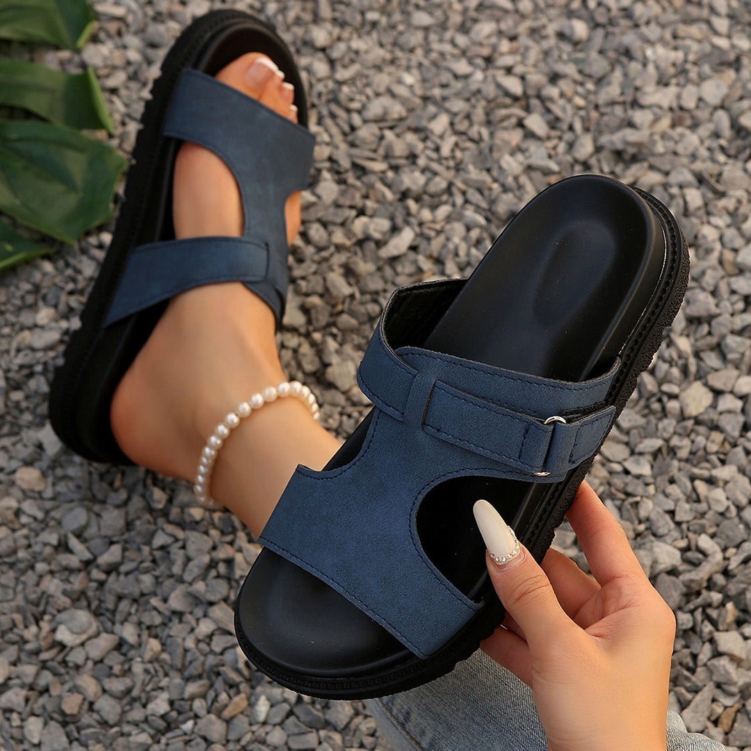 Dame Komfortable Sandaler med moderne snit og justerbar rem Stilla