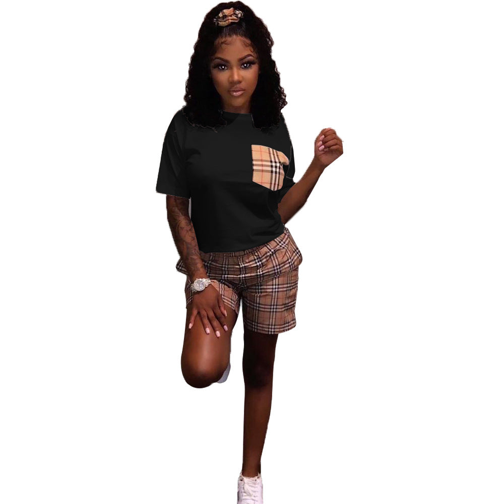 Dame Urban fritids-sæt med ternet mønster og stilfuld T-shirt Stilla