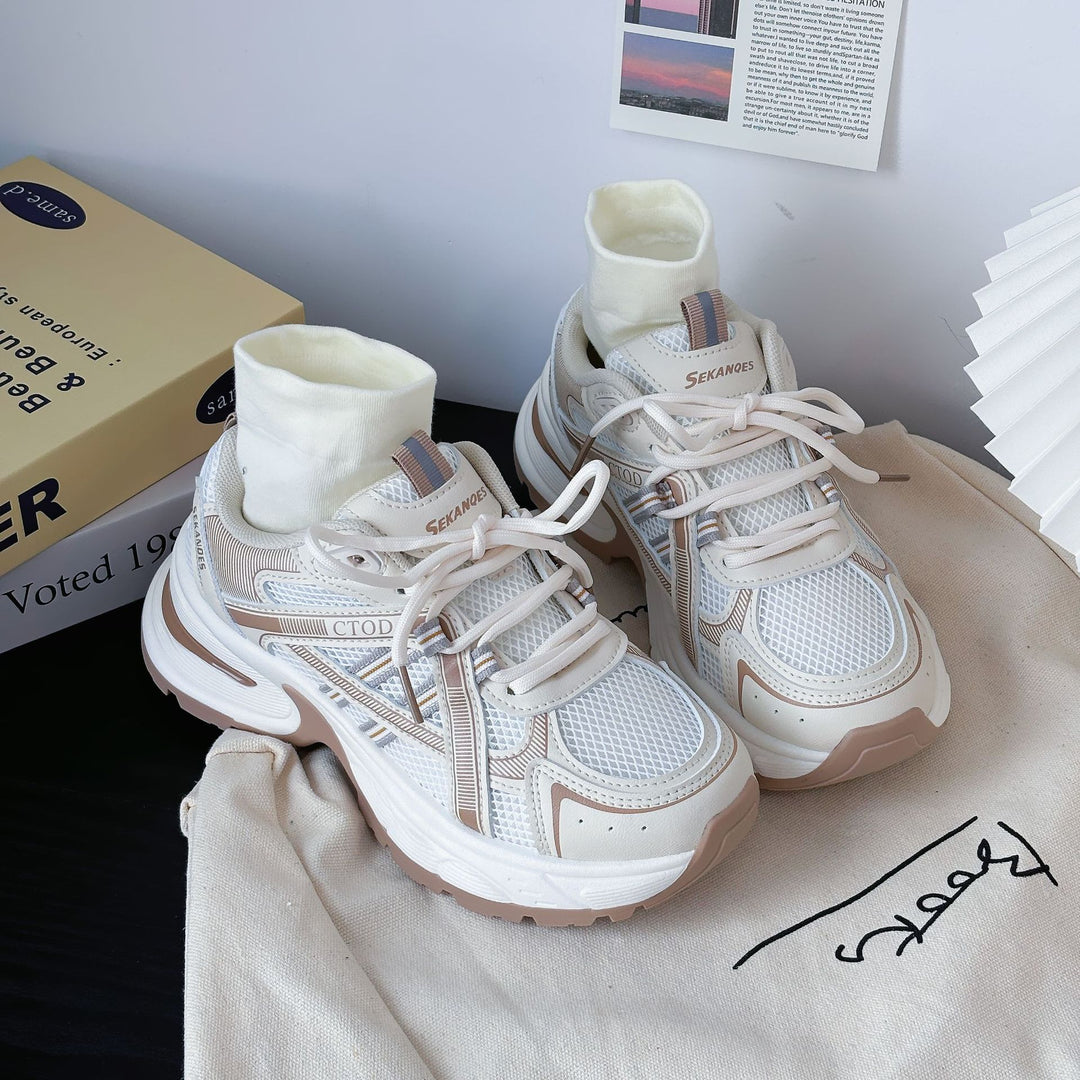 Dame Sneakers med åndbar sokkekonstruktion og støddæmpende sål Stilla