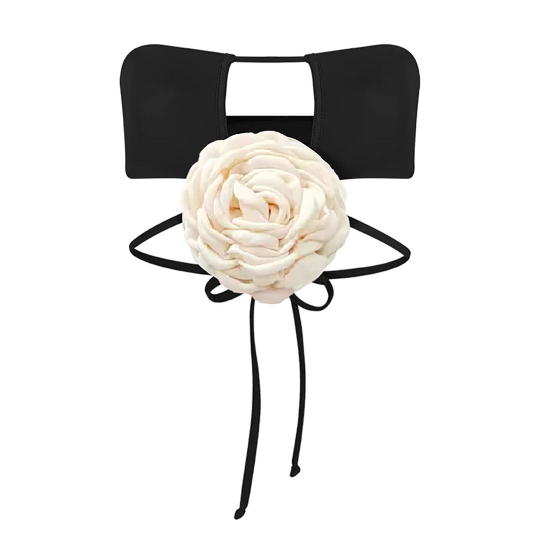 Dame bikini-sæt med blomsteroberdel og spændende snøre detaljer Stilla