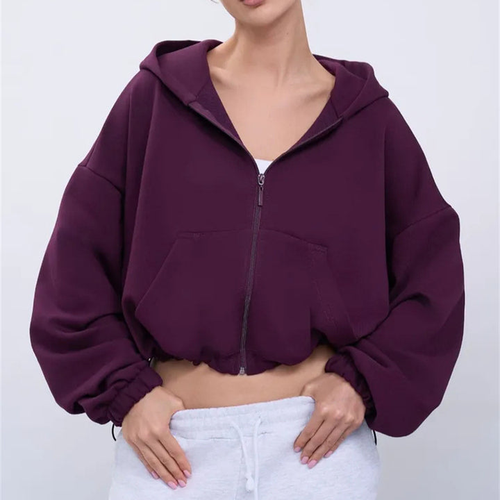 Kvindernes afslappede cropped hoodie med lynlås og brede ærmer Skovae