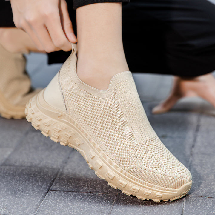 Dame Slip-On Sneakers med åndbart strikkens overflade og skridsikker sål Stilla